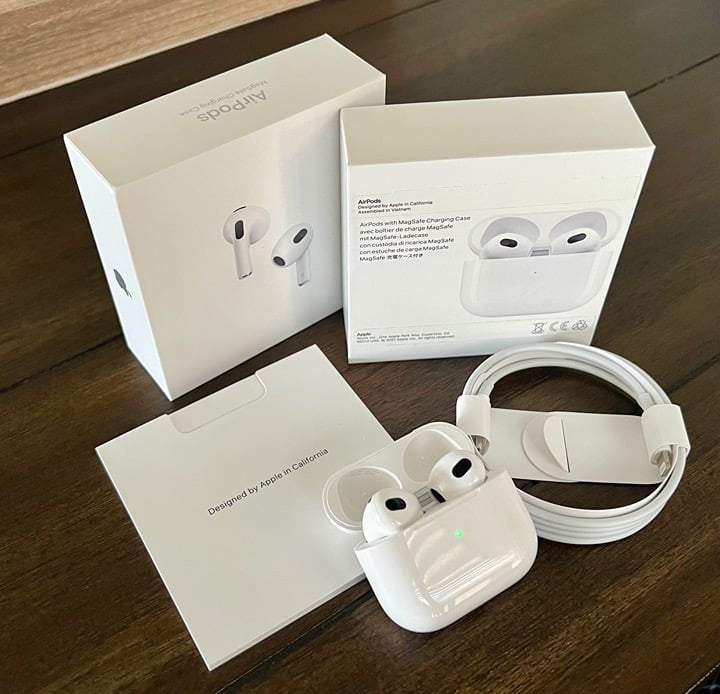 AirPods 3 Generation